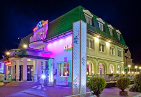  Hotel ARA Restauracja Dancing Club  Владыславово